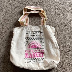 BBW fresh market tote bag